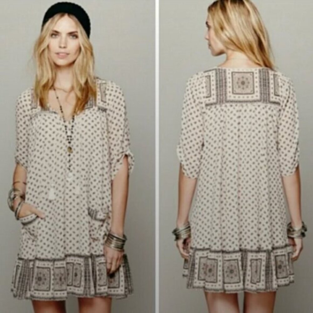 Free People Elegant Beige Patterned Dress size Small